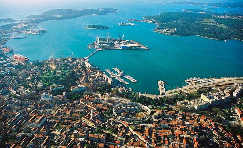 Apartman Ivana بولا المظهر الخارجي الصورة
